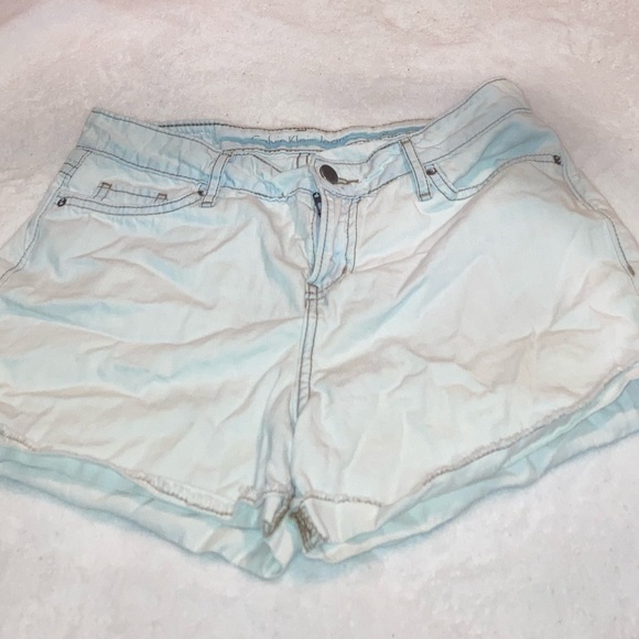 Calvin Klein light wash denim shorts size 2 - Picture 1 of 4